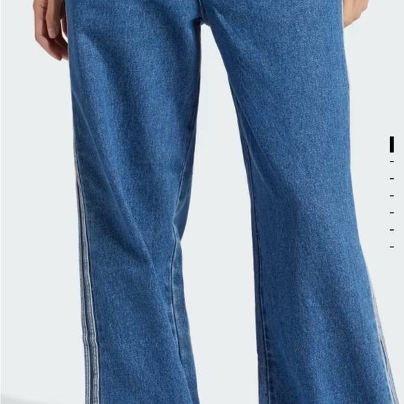 Women's Blue Jeans